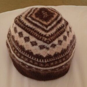 GAP Brown and Cream Knit Beanie